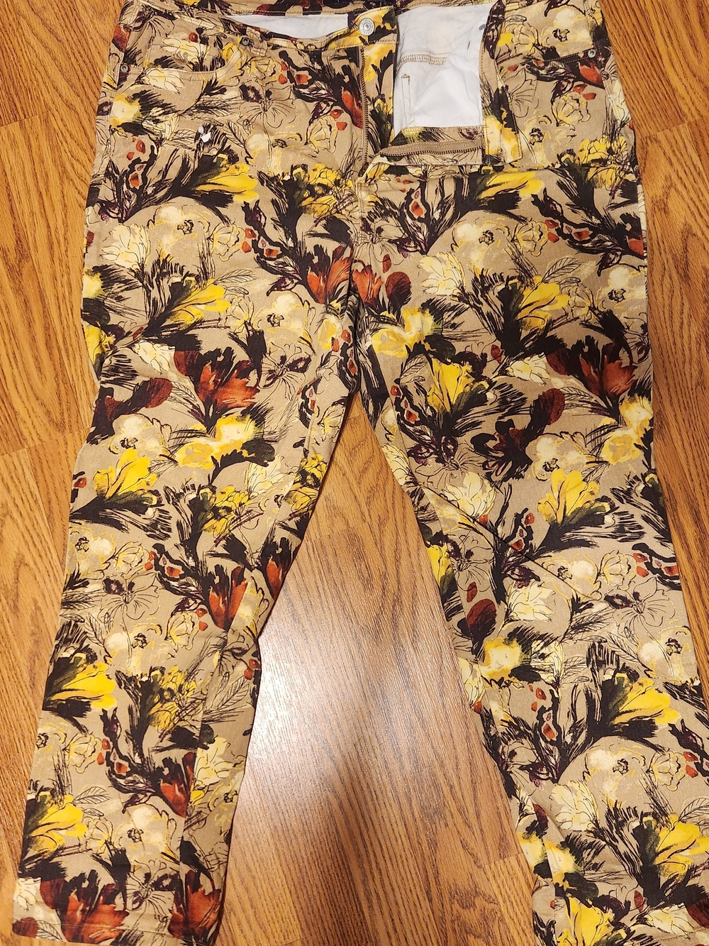 Gloria Vanderbilt Yellow and Brown Printed Jeans